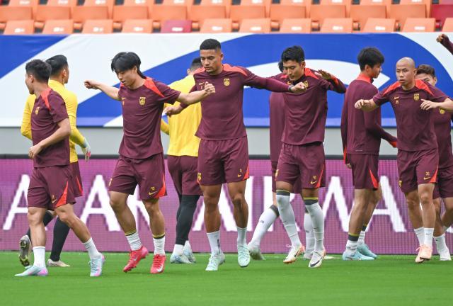 1766930052603022577.jpg (体育)(6)足球——世预赛:中国队举行新闻发布会并进行赛前训练XxjpseC007259_20250609_PEPFN0A001.jpg